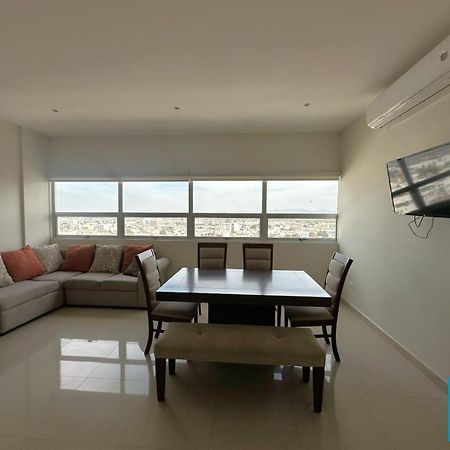 Apartamento Torre M, a unos pasos de la Playa!! Mazatlán Exterior foto